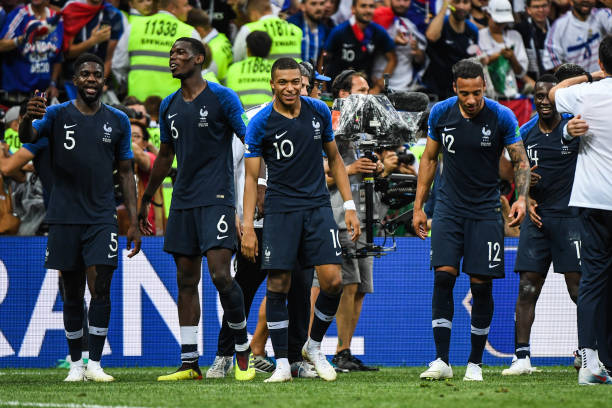 拉布亚德的 拉布亚德的